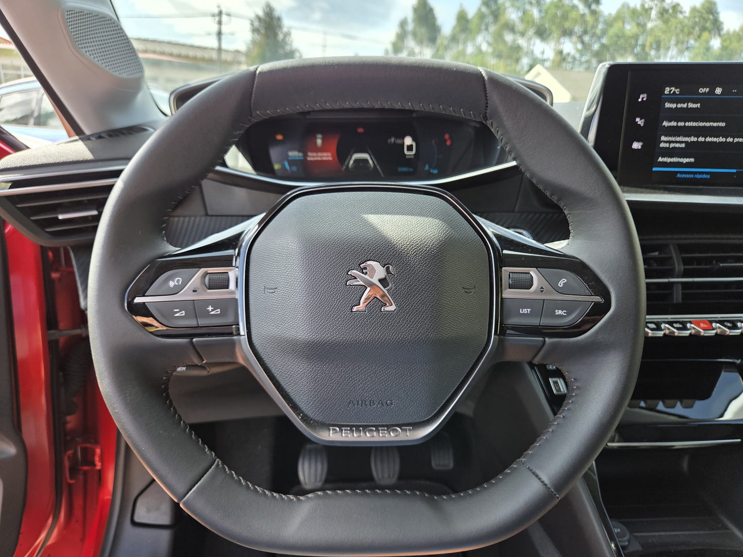 Peugeot 208 ALLURE 2023