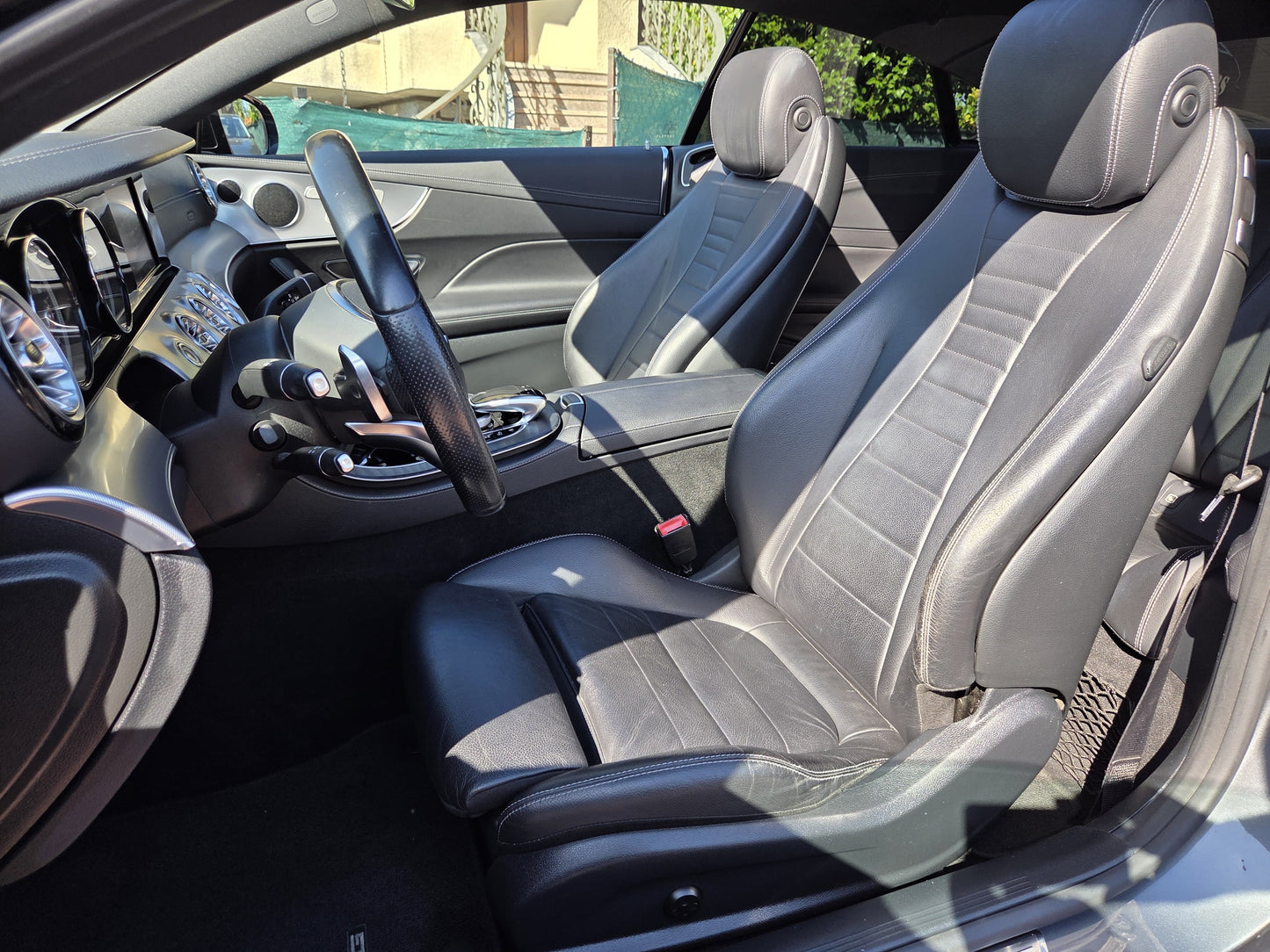 Mercedes-Benz E 220 d COUPÉ