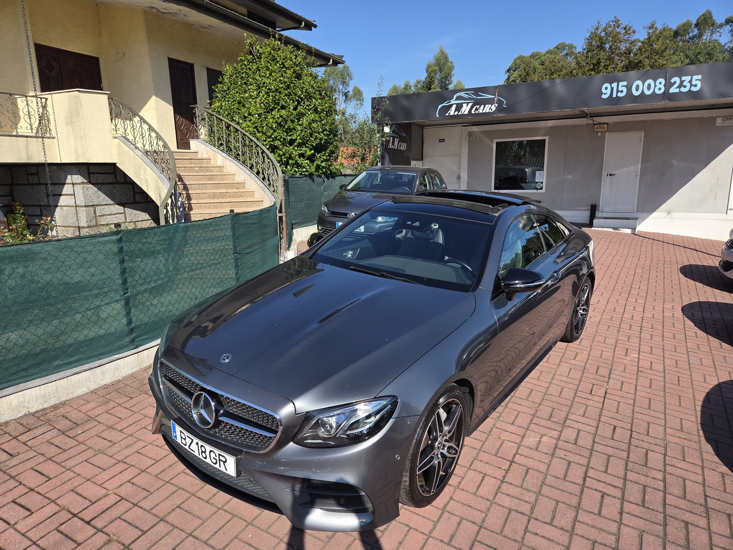 Mercedes-Benz E 220 d COUPÉ