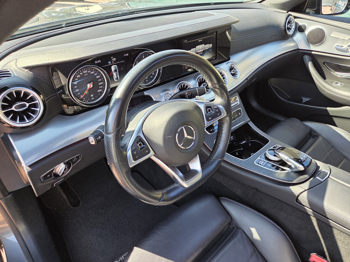 Mercedes-Benz E 220 d COUPÉ
