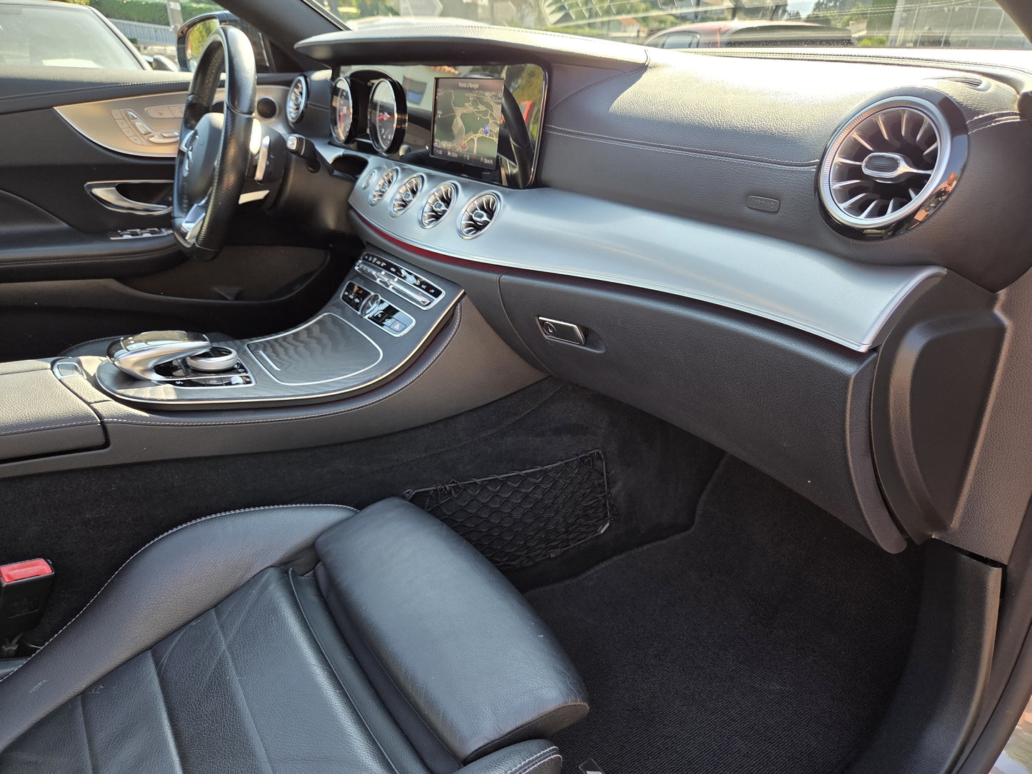 Mercedes-Benz E 220 d COUPÉ