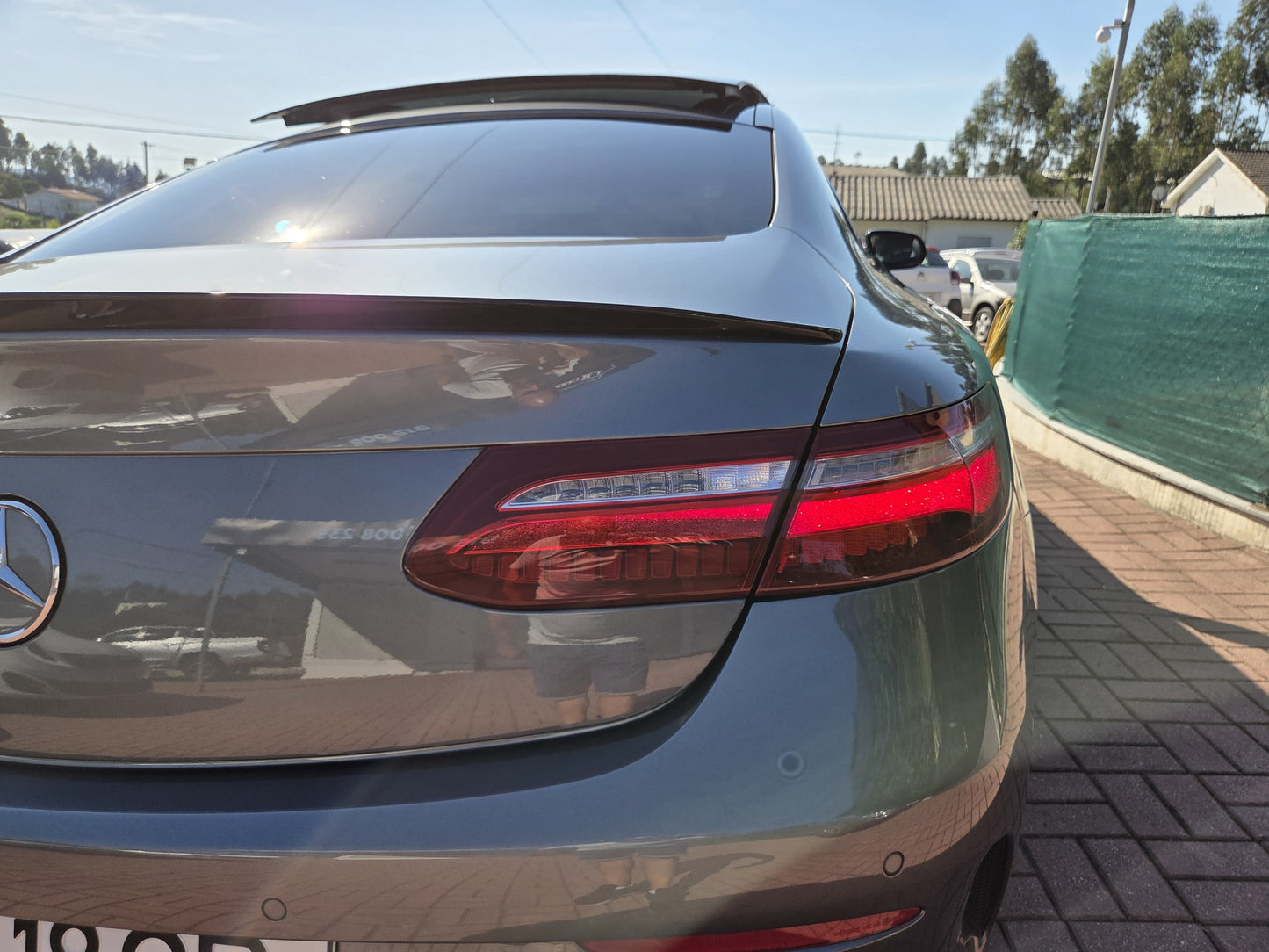 Mercedes-Benz E 220 d COUPÉ