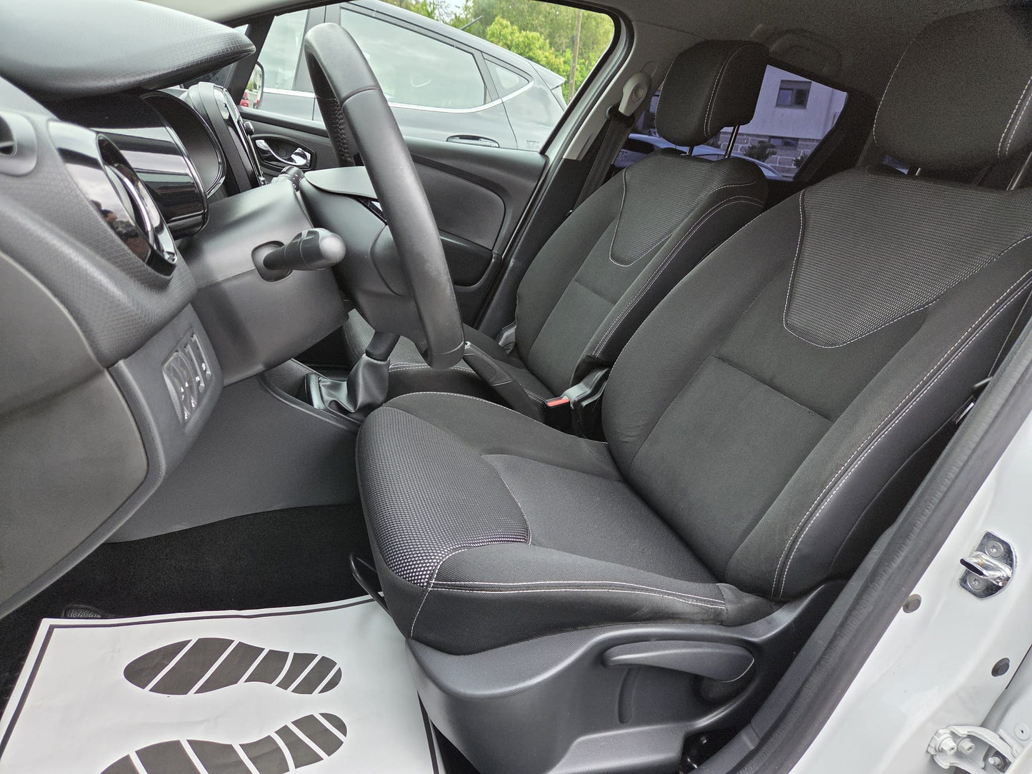 RENAULT CLIO SPORT TOURER 1.5 DCI
