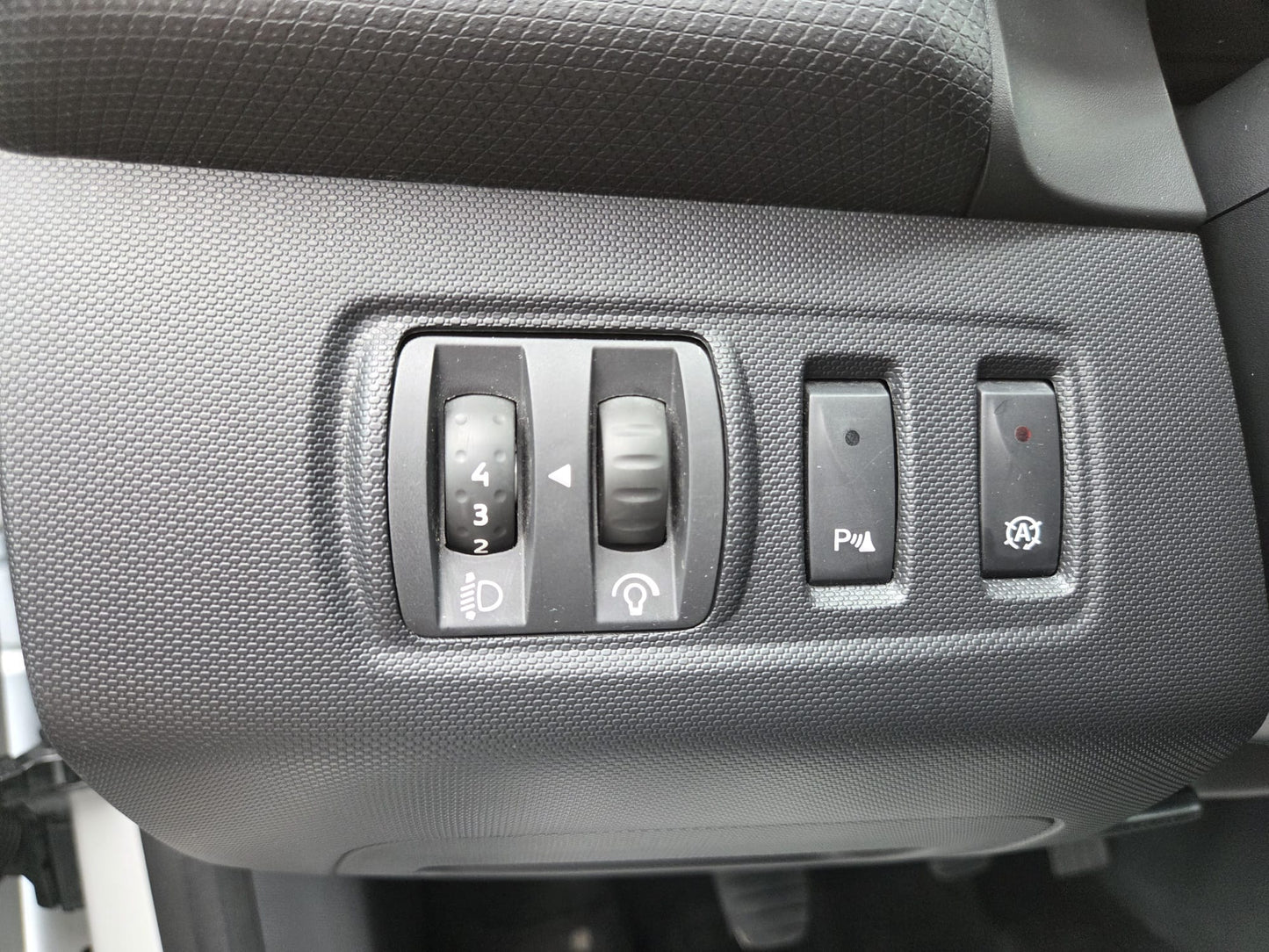 RENAULT CLIO SPORT TOURER 1.5 DCI