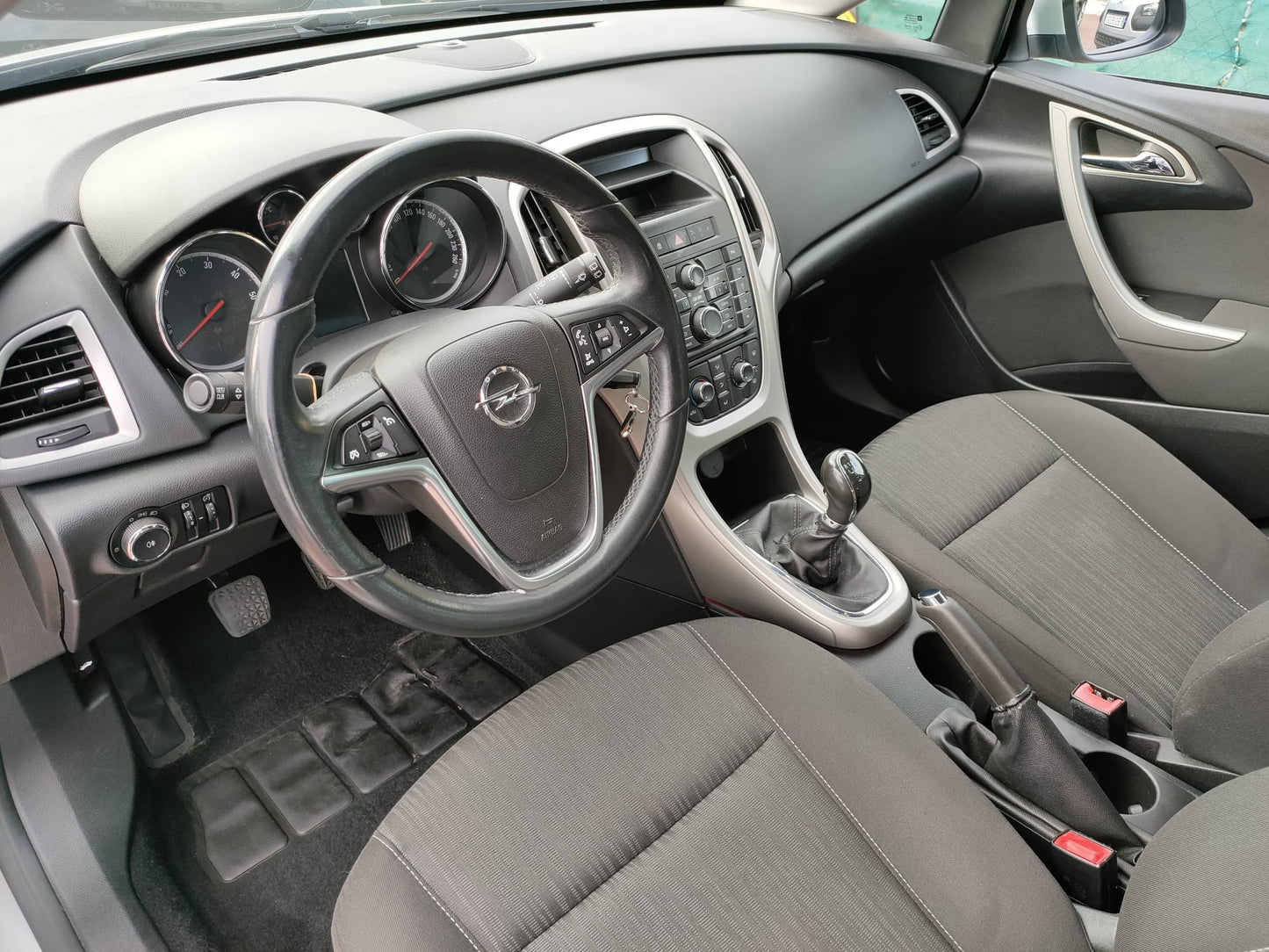 Opel Astra Sport Tourer