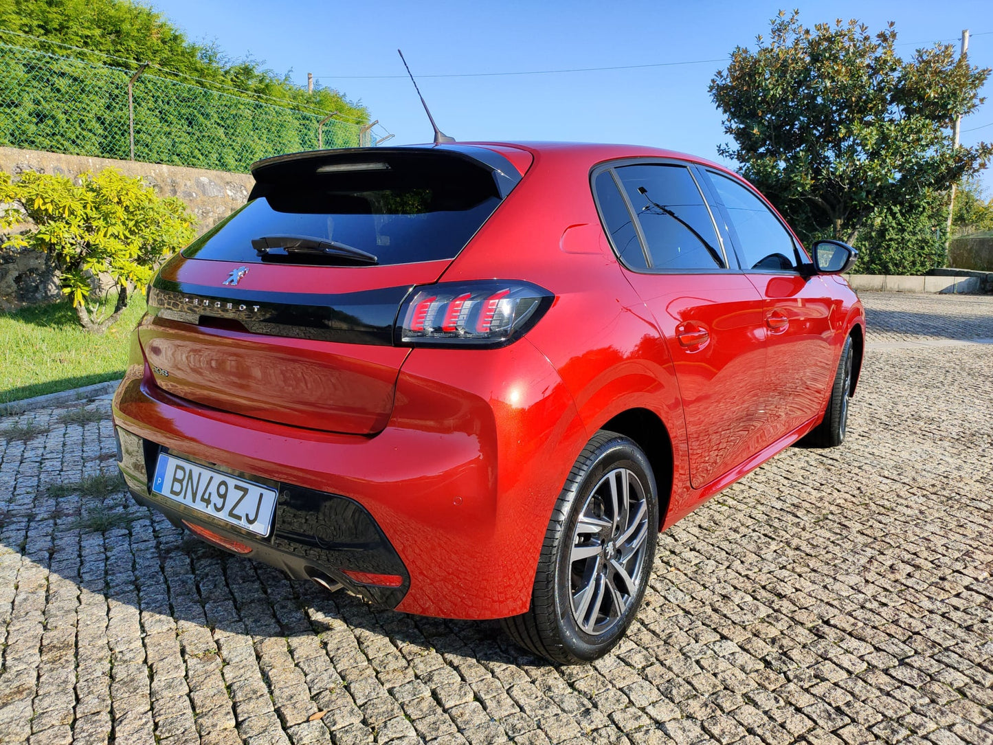 Peugeot 208 Allure