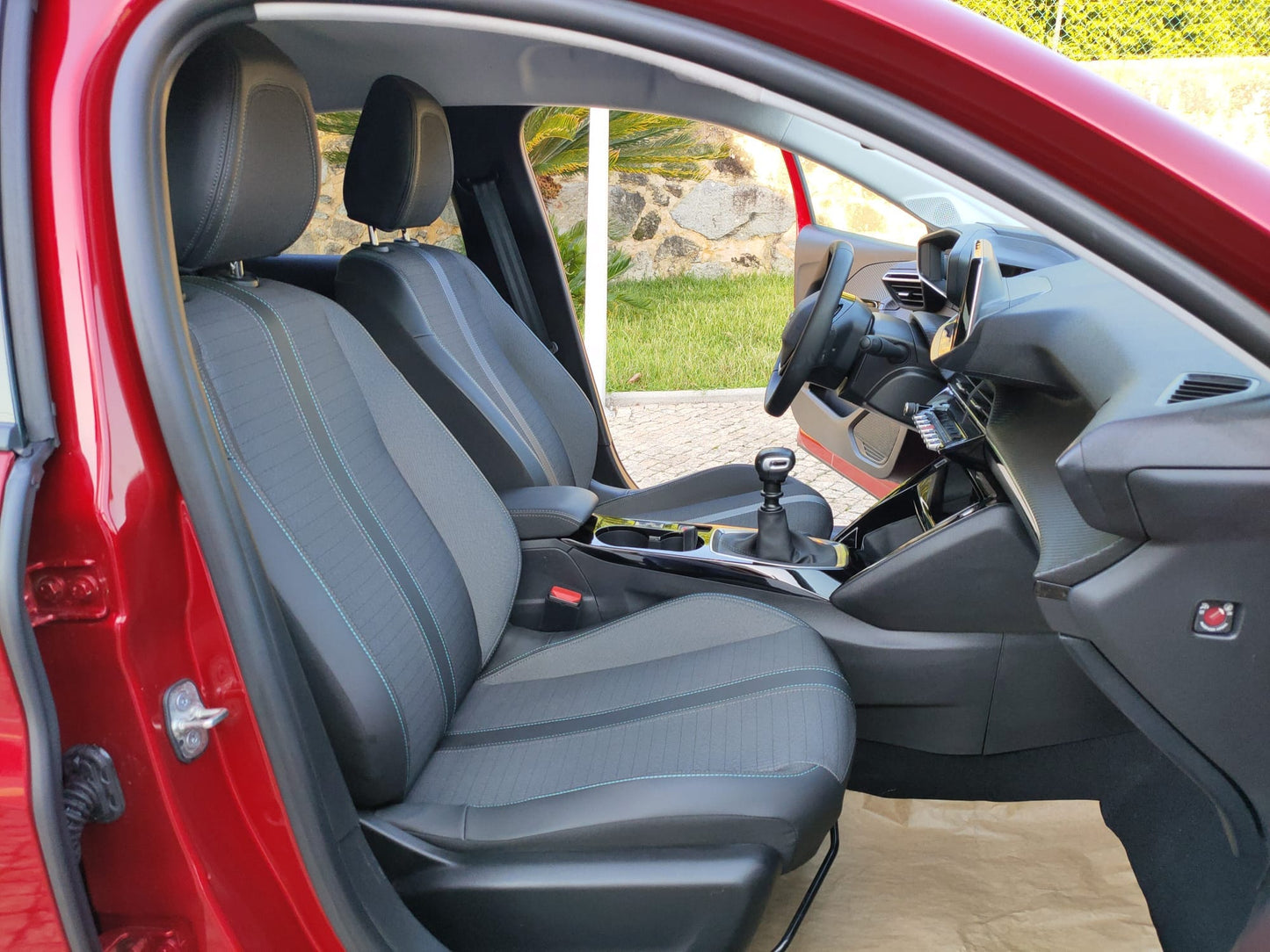 Peugeot 208 Allure