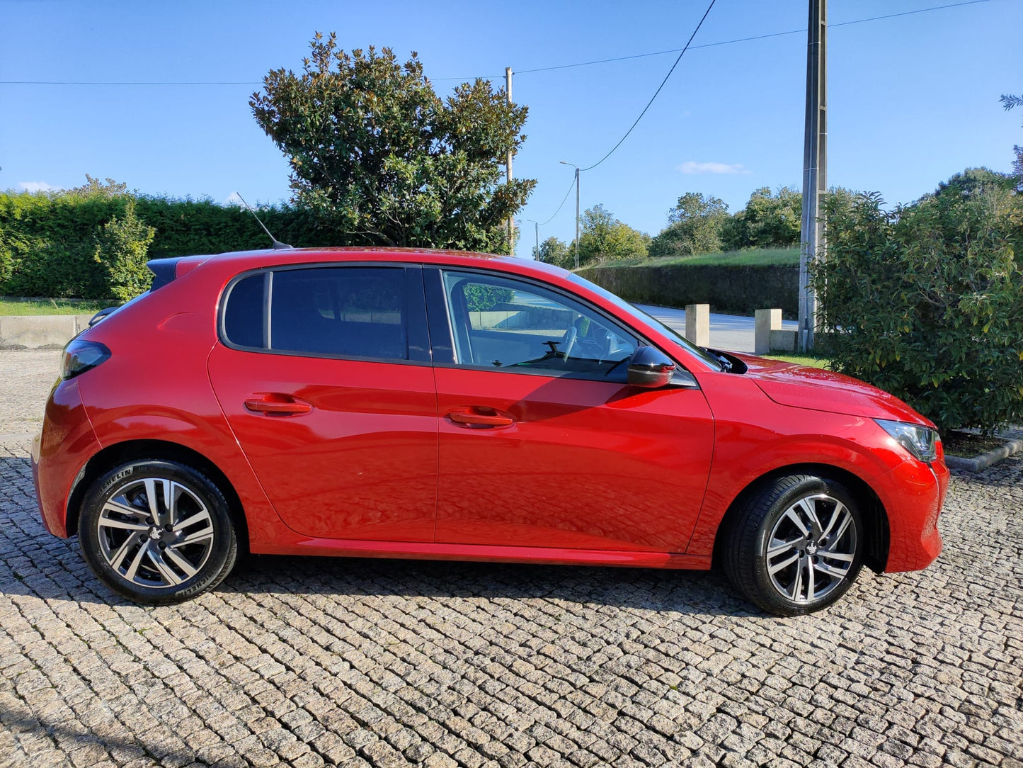 Peugeot 208 Allure