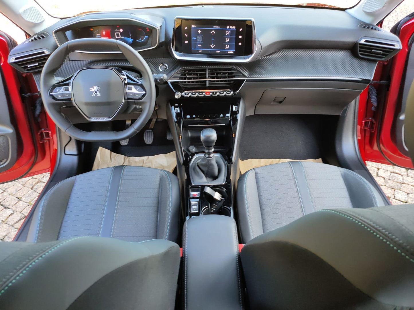 Peugeot 208 Allure