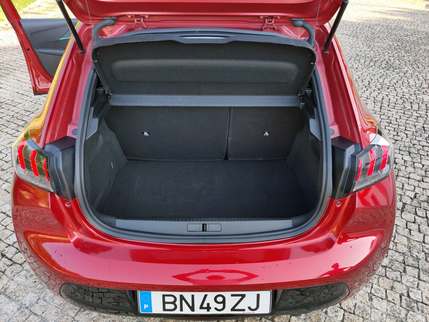 Peugeot 208 Allure