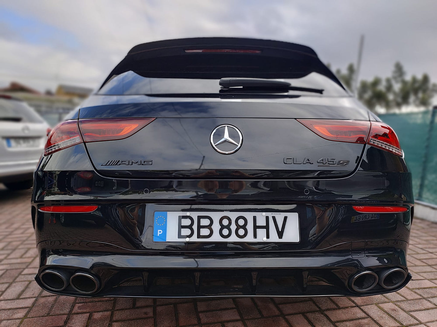 Mercedes-Benz CLA 45 S 4-MATIC AMG