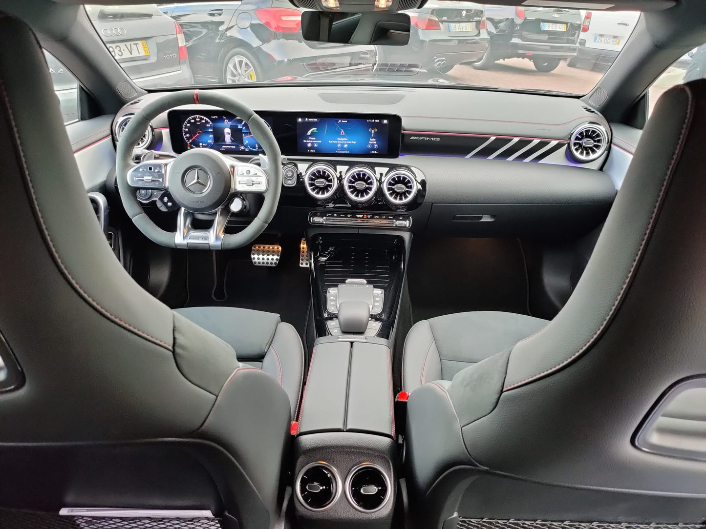 Mercedes-Benz CLA 45 S 4-MATIC AMG