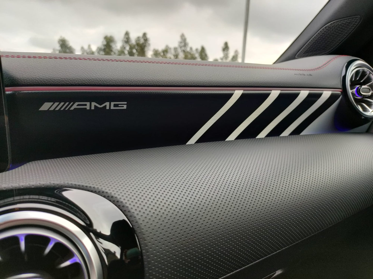 Mercedes-Benz CLA 45 S 4-MATIC AMG