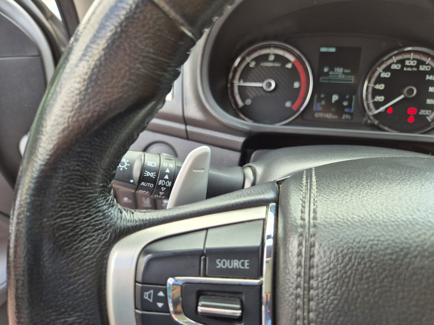 Mitsubishi L200 Strakar