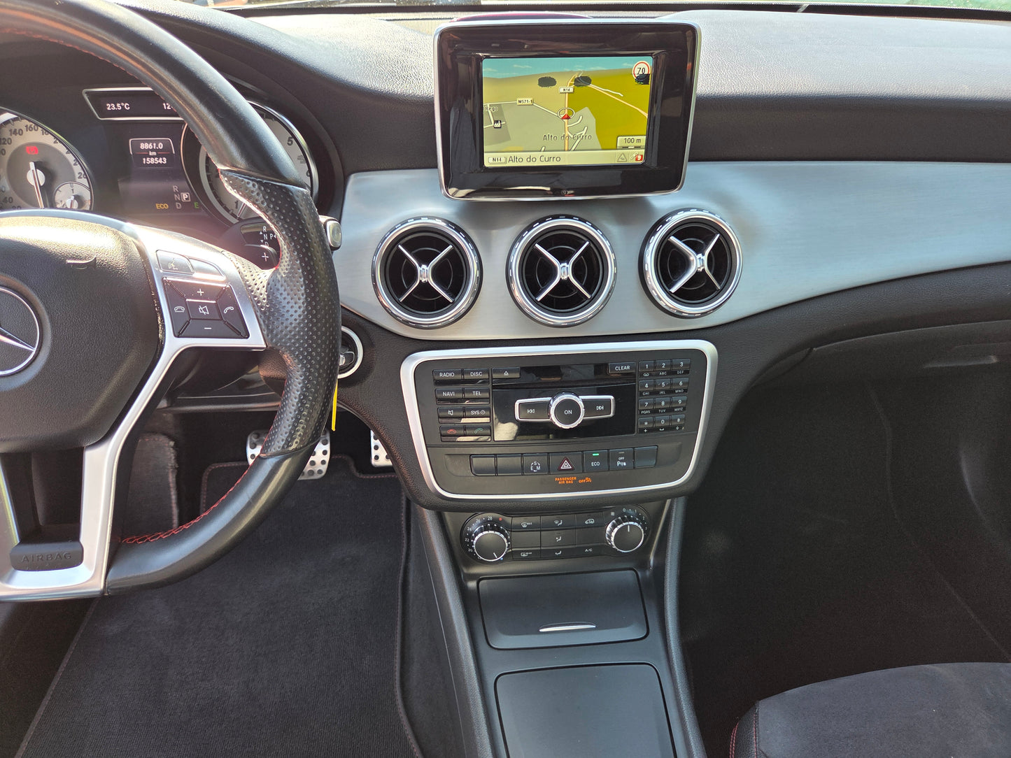 MERCEDES GLA 200d 7G-TRONIC AMG LINE