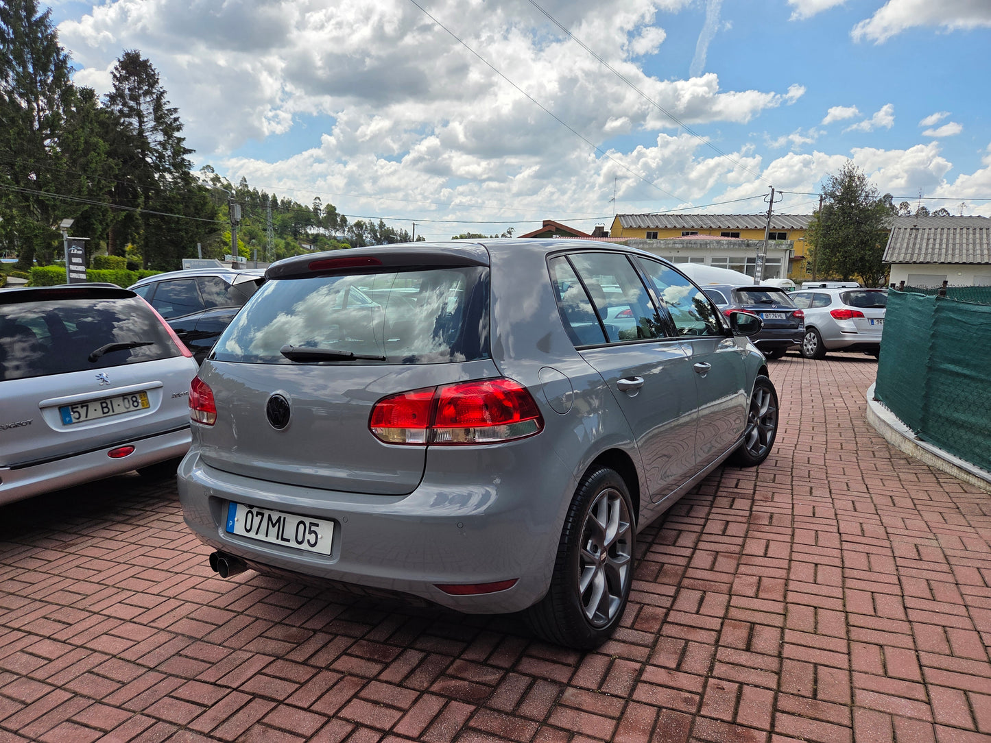 VOLKSWAGEN GOLF 6