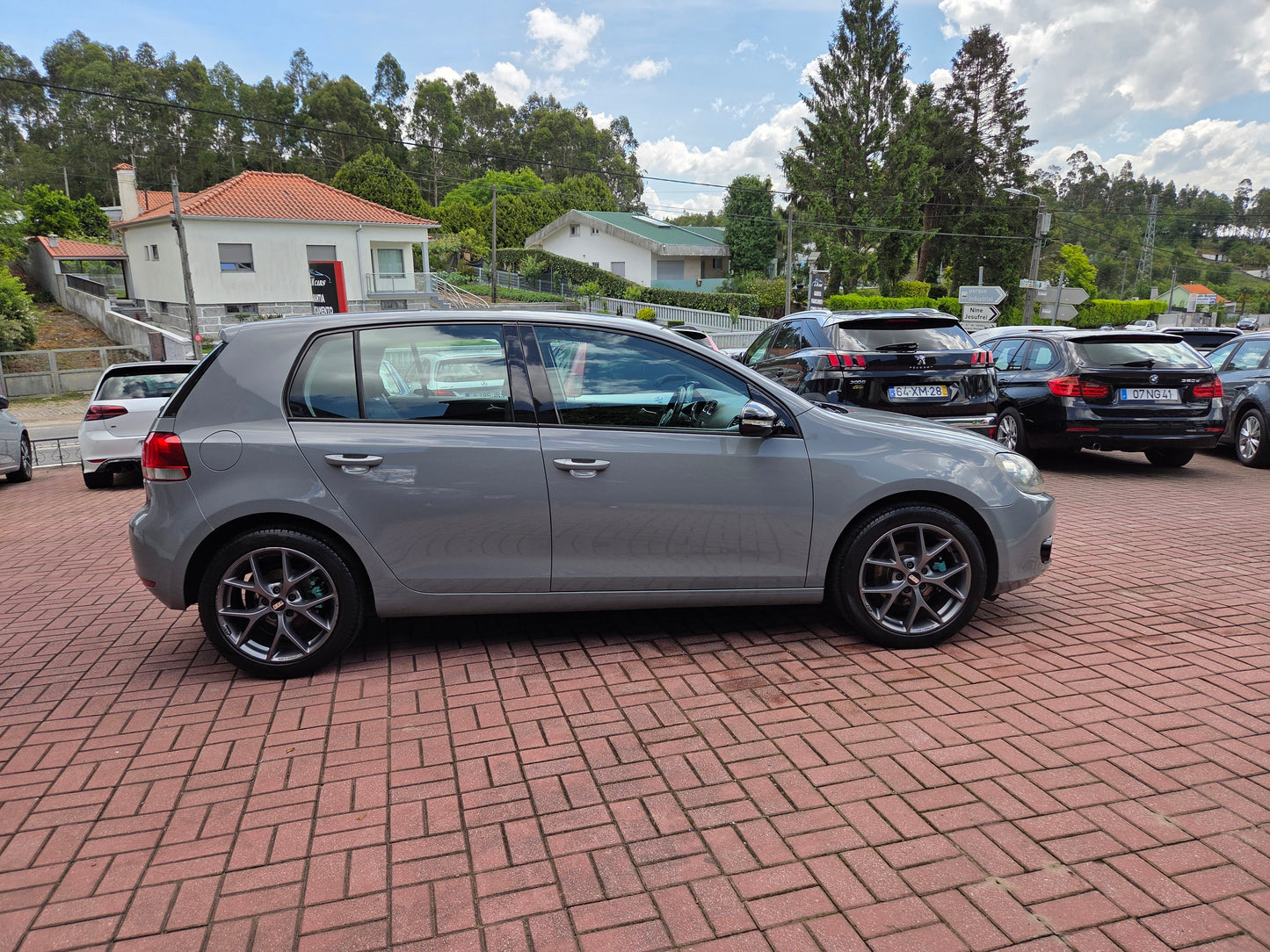 VOLKSWAGEN GOLF 6