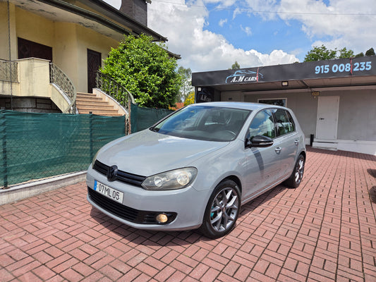 VOLKSWAGEN GOLF 6