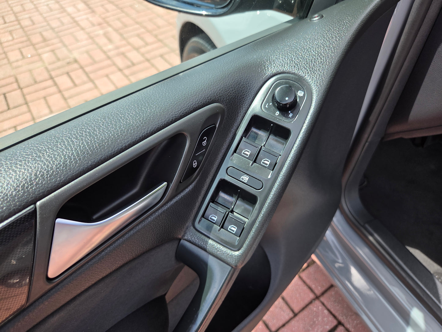 VOLKSWAGEN GOLF 6
