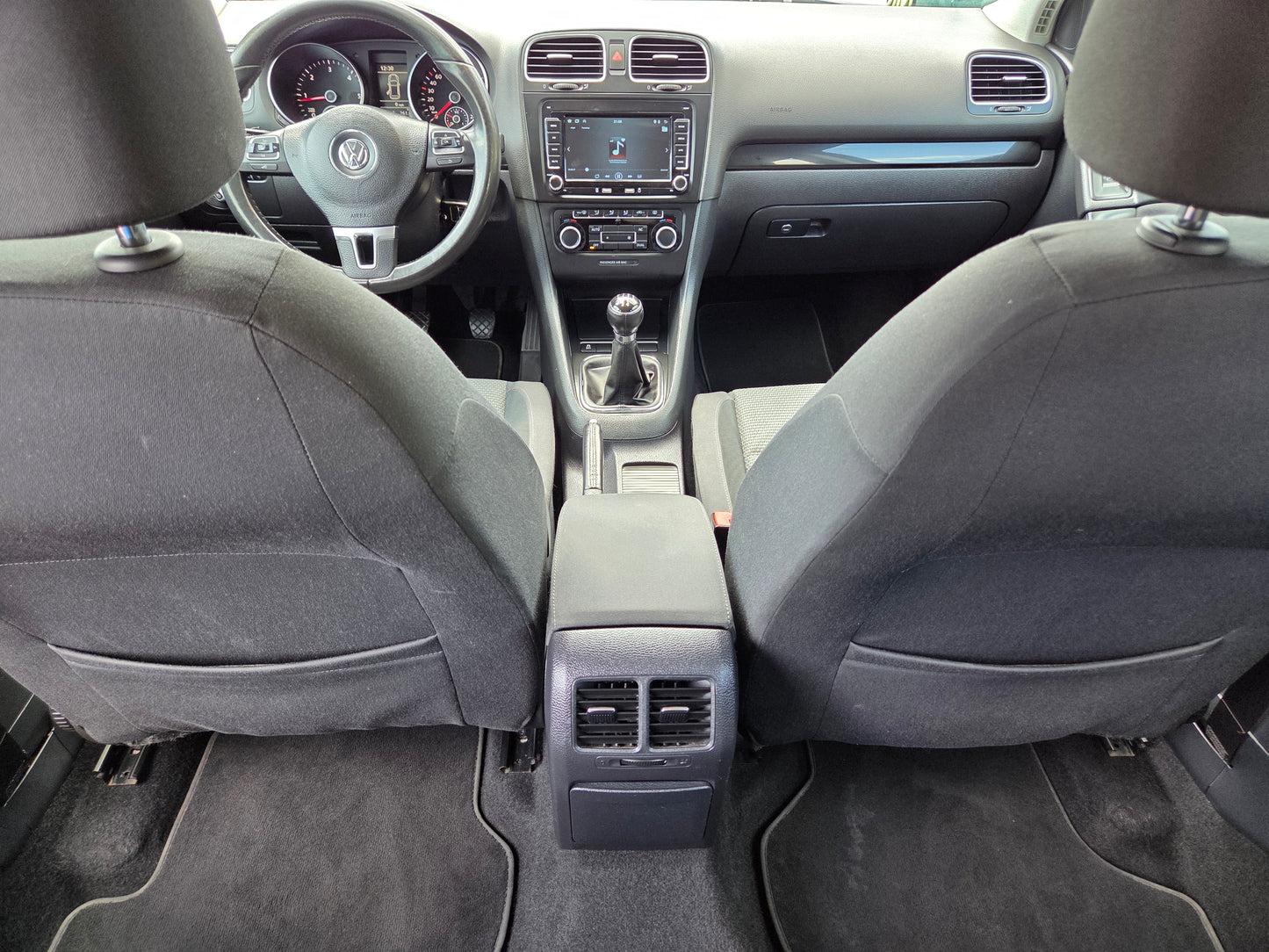VOLKSWAGEN GOLF 6