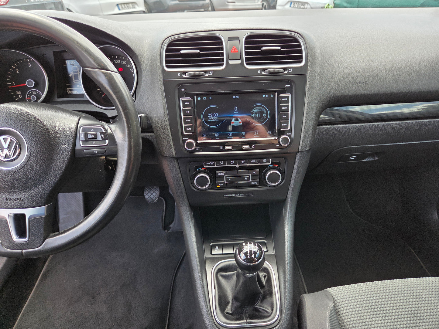 VOLKSWAGEN GOLF 6