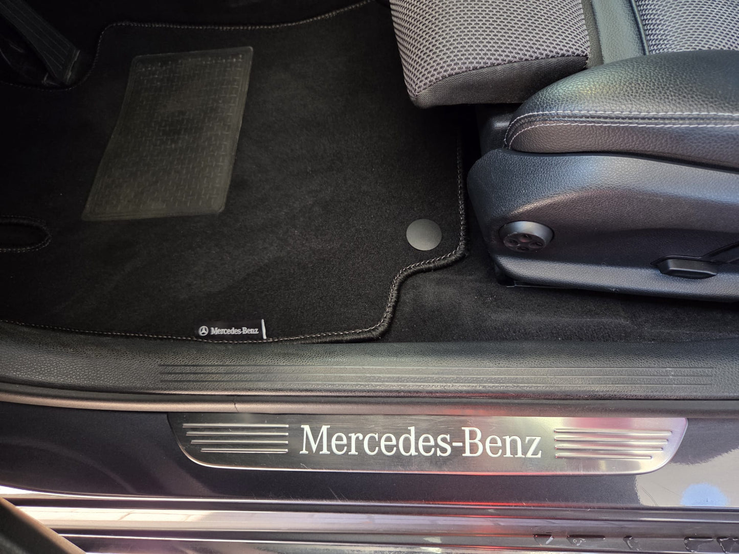 Mercedes-Benz C250D 4-MATIC