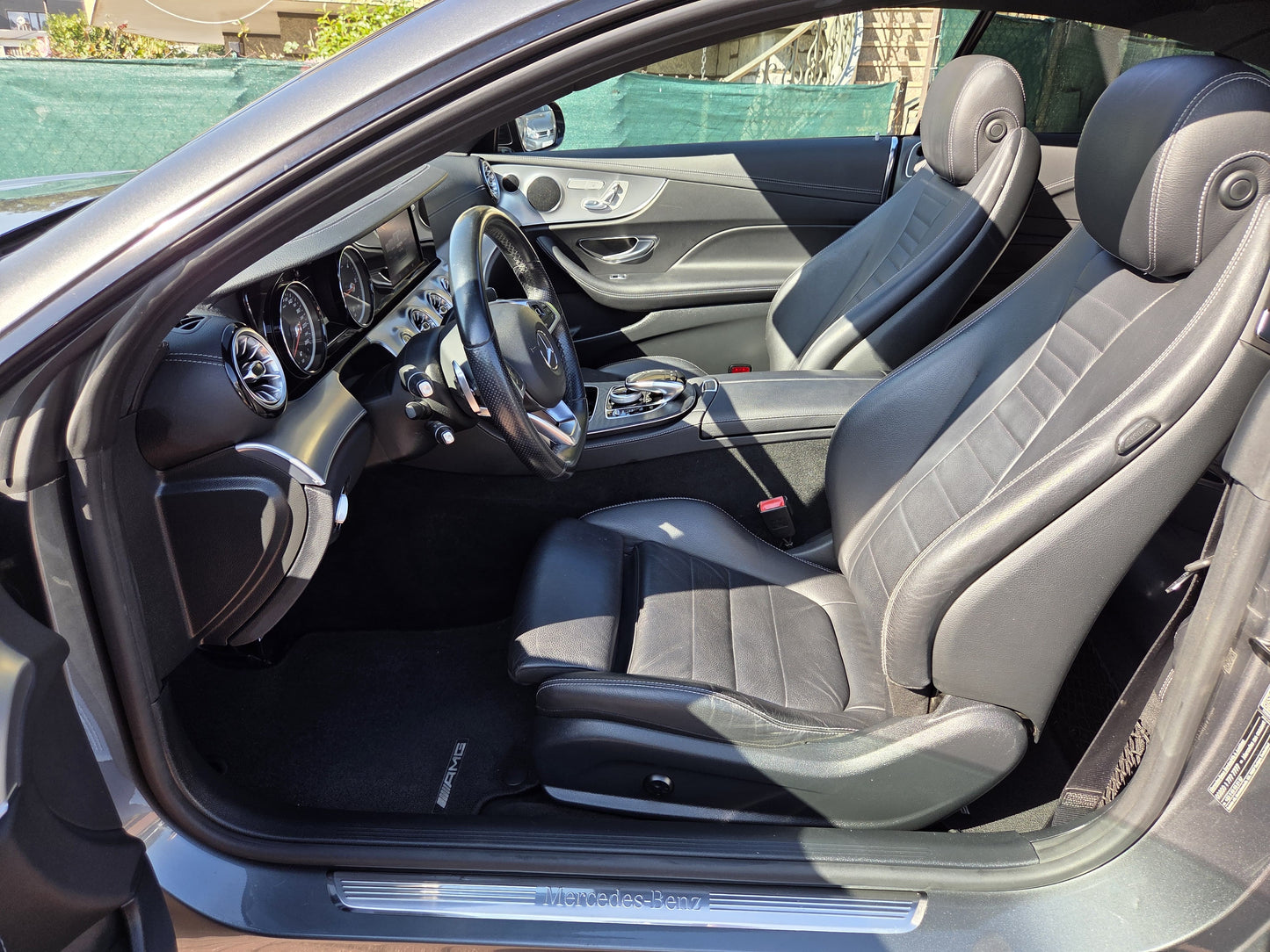 Mercedes-Benz E 220 d Coupé