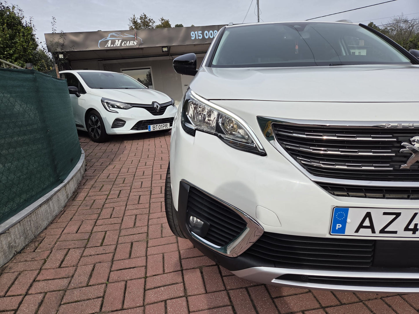 PEUGEOT 5008 ALLURE EAT8