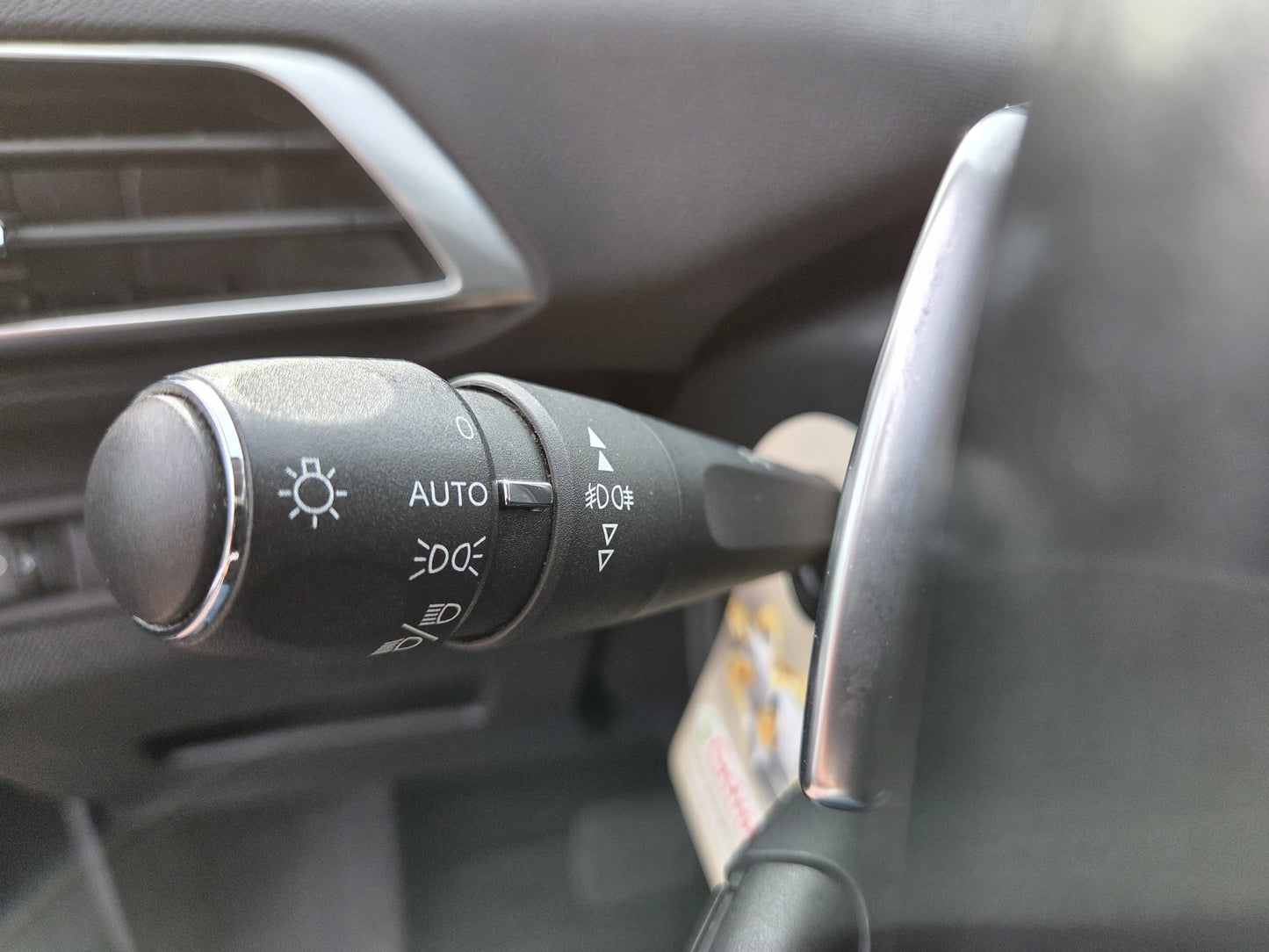 PEUGEOT 5008 ALLURE EAT8