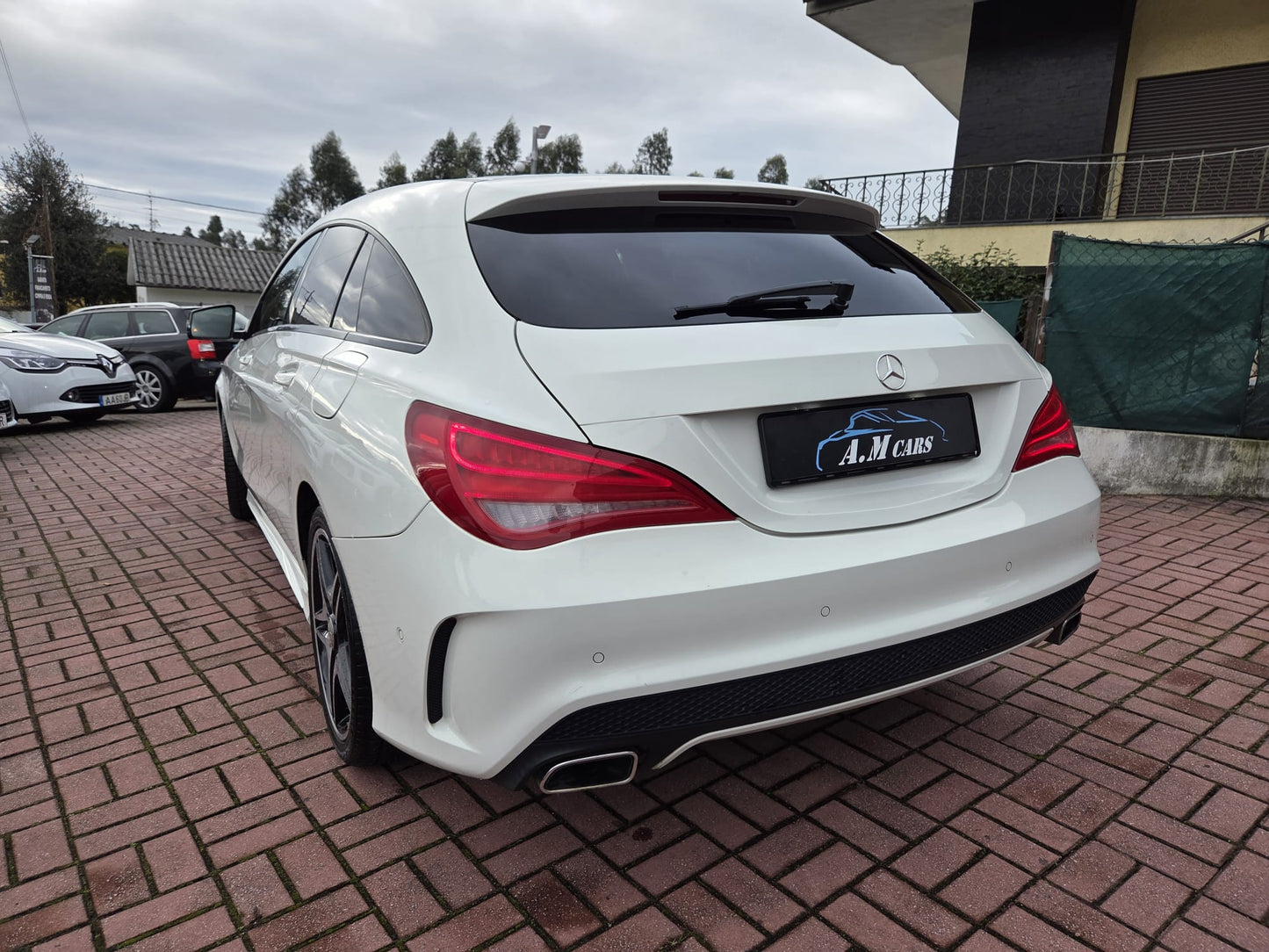 MERCEDES-BENZ CLA 220D SHOOTING BRAKE