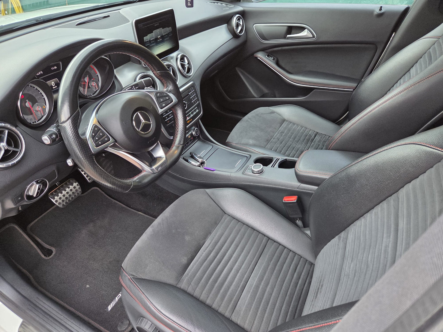MERCEDES-BENZ CLA 220D SHOOTING BRAKE