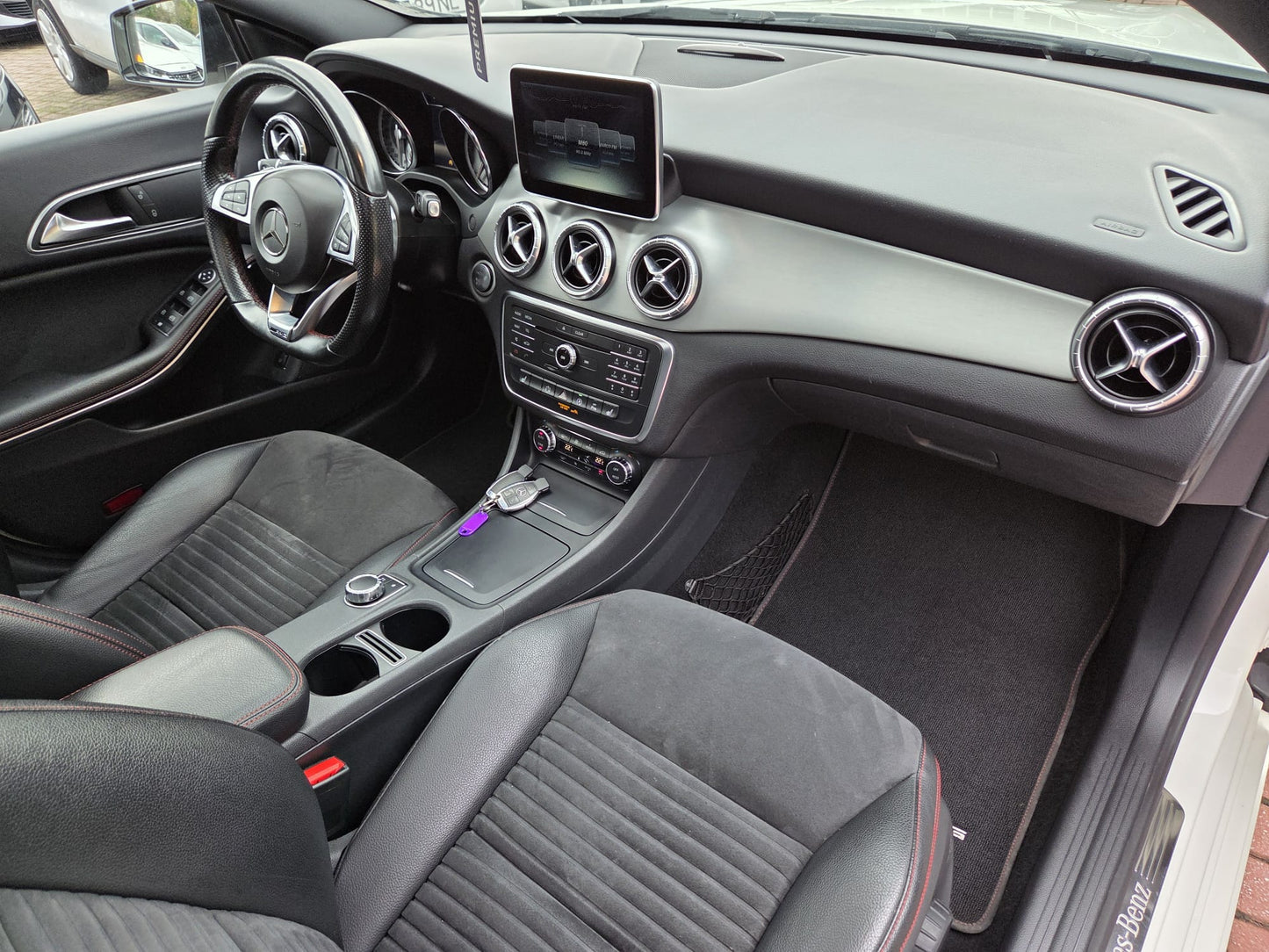 MERCEDES-BENZ CLA 220D SHOOTING BRAKE
