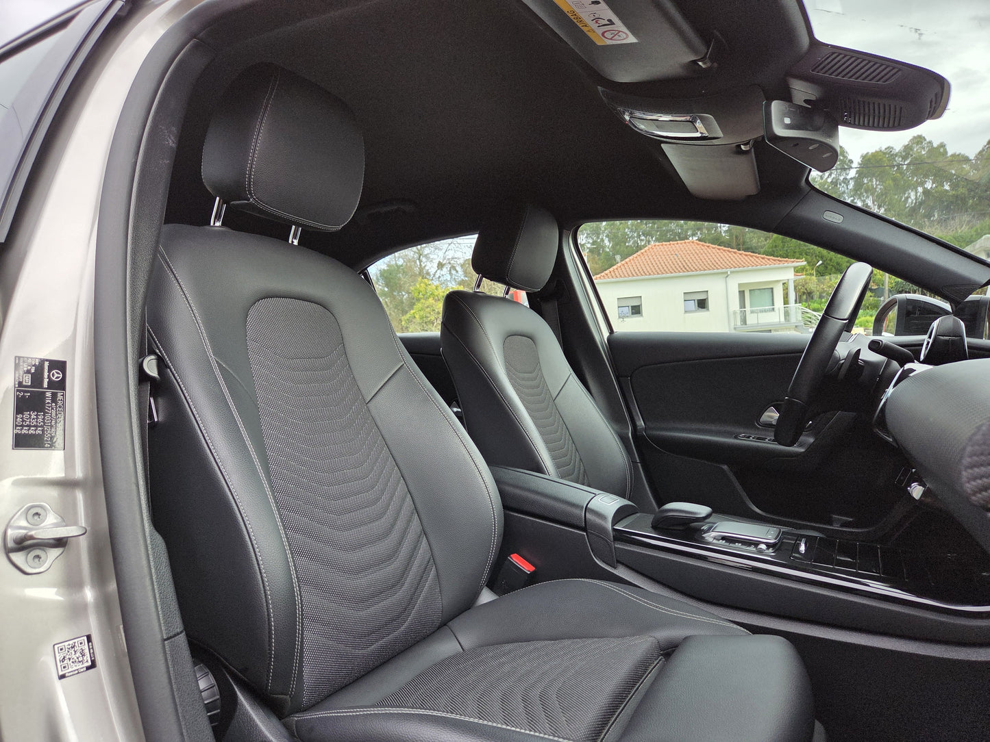 MERCEDES-BENZ A LIMOUSINE 7G-DCT 2020