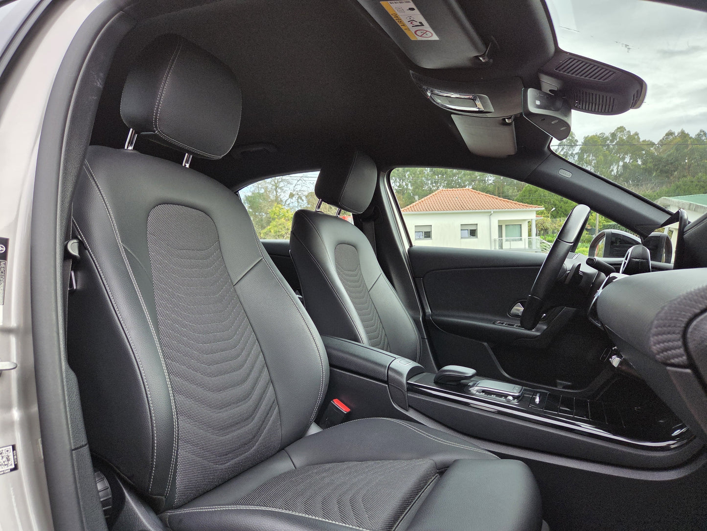 MERCEDES-BENZ A LIMOUSINE 7G-DCT 2020