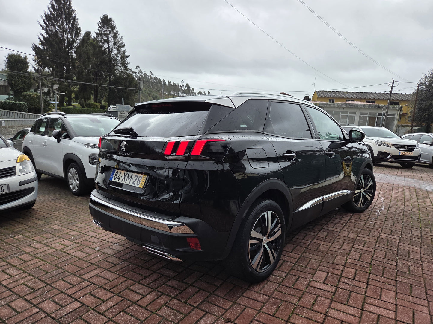 PEUGEOT 3008 ALLURE EAT8