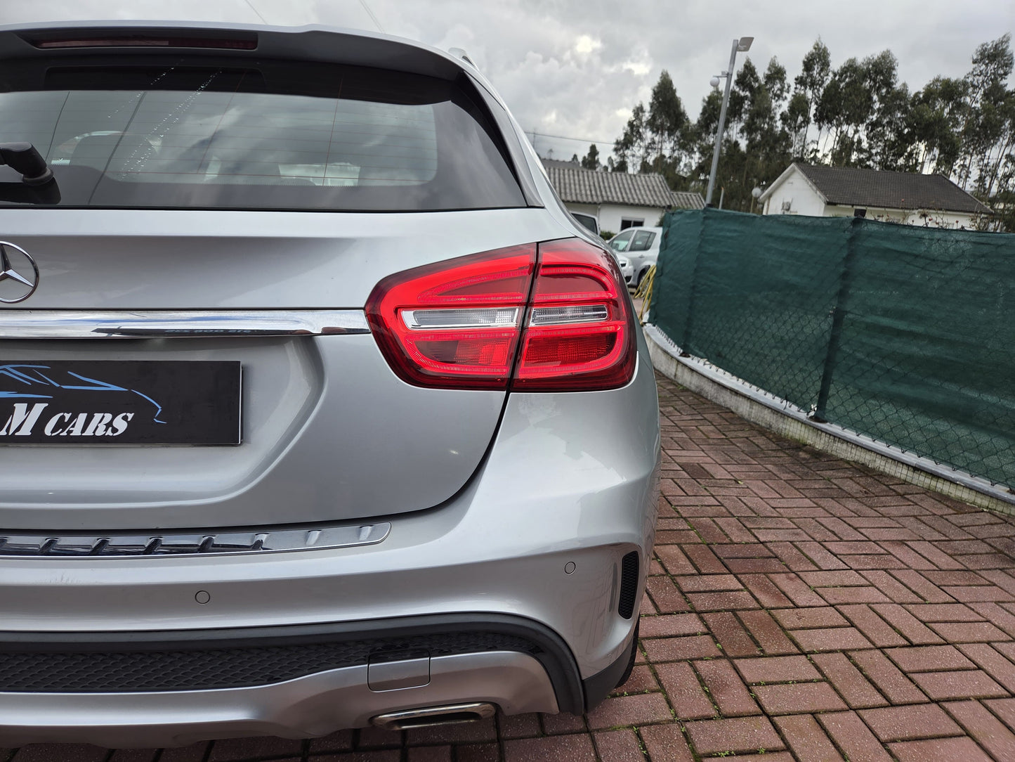 MERCEDES GLA 200d 7G-TRONIC AMG LINE