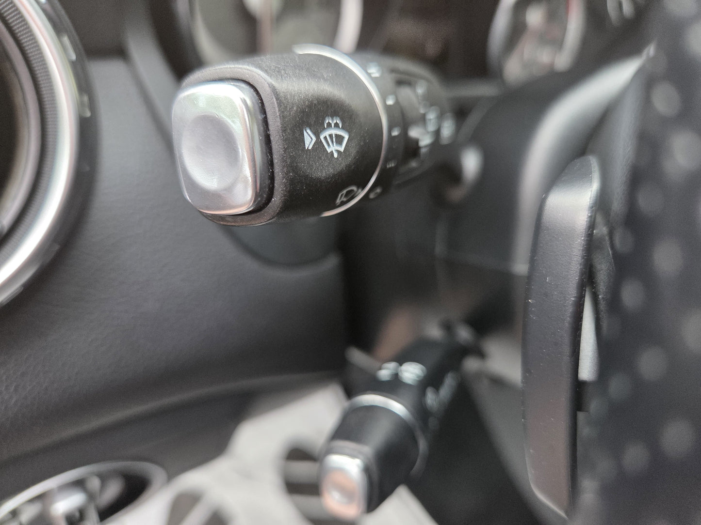 MERCEDES GLA 200d 7G-TRONIC AMG LINE