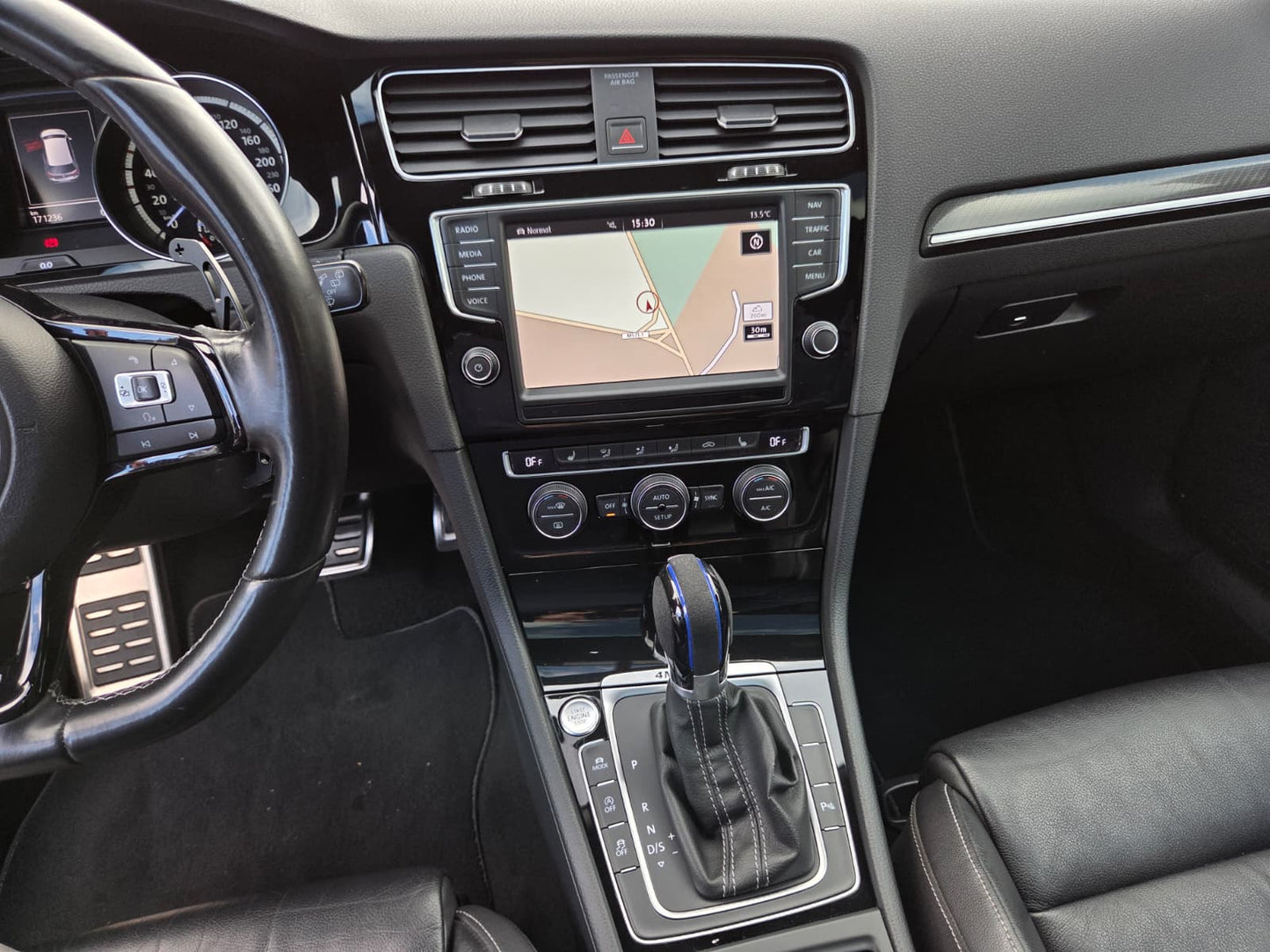 VOLKSWAGEN GOLF 7 R 4MOTION DSG