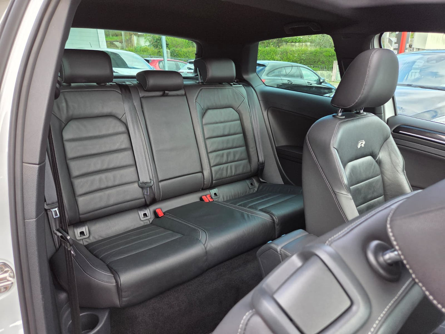 VOLKSWAGEN GOLF 7 R 4MOTION DSG
