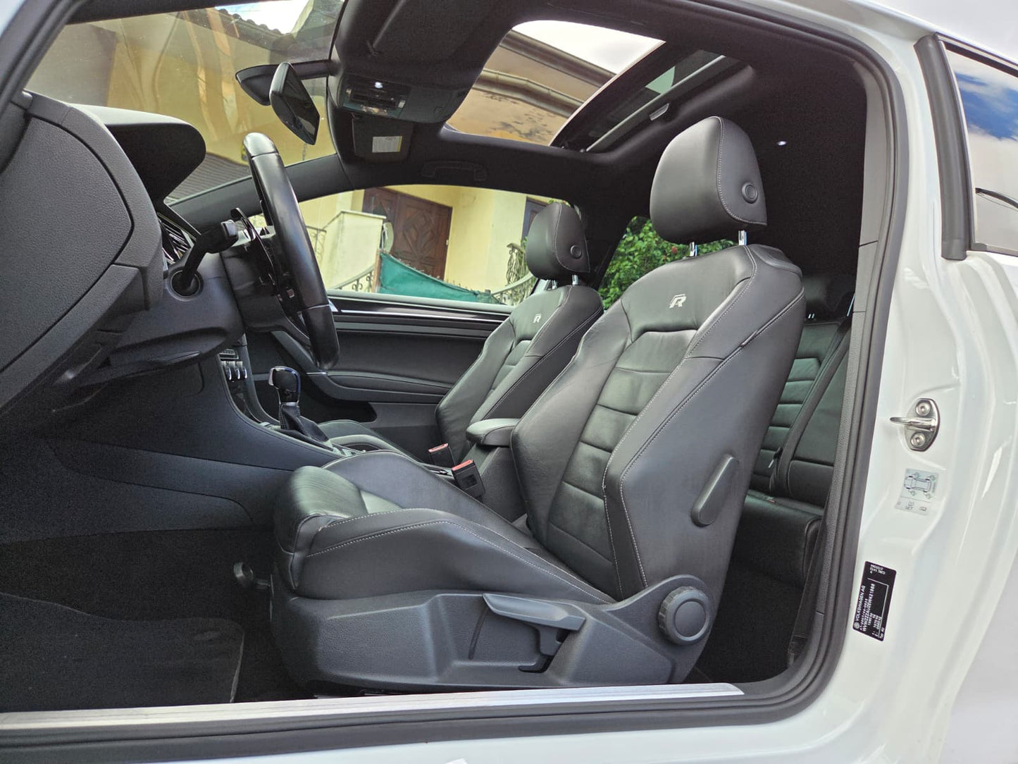 VOLKSWAGEN GOLF 7 R 4MOTION DSG