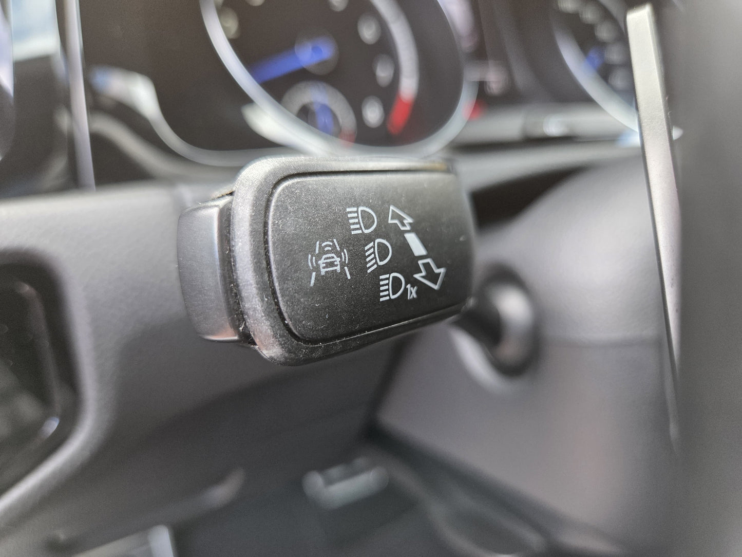 VOLKSWAGEN GOLF 7 R 4MOTION DSG