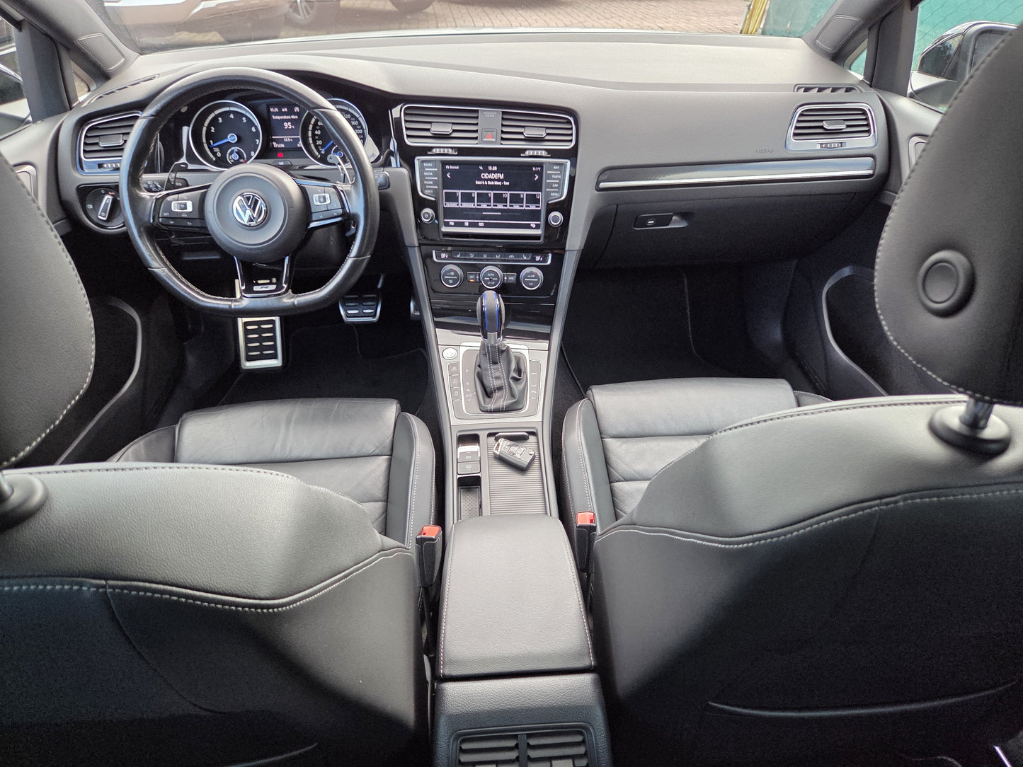VOLKSWAGEN GOLF 7 R 4MOTION DSG