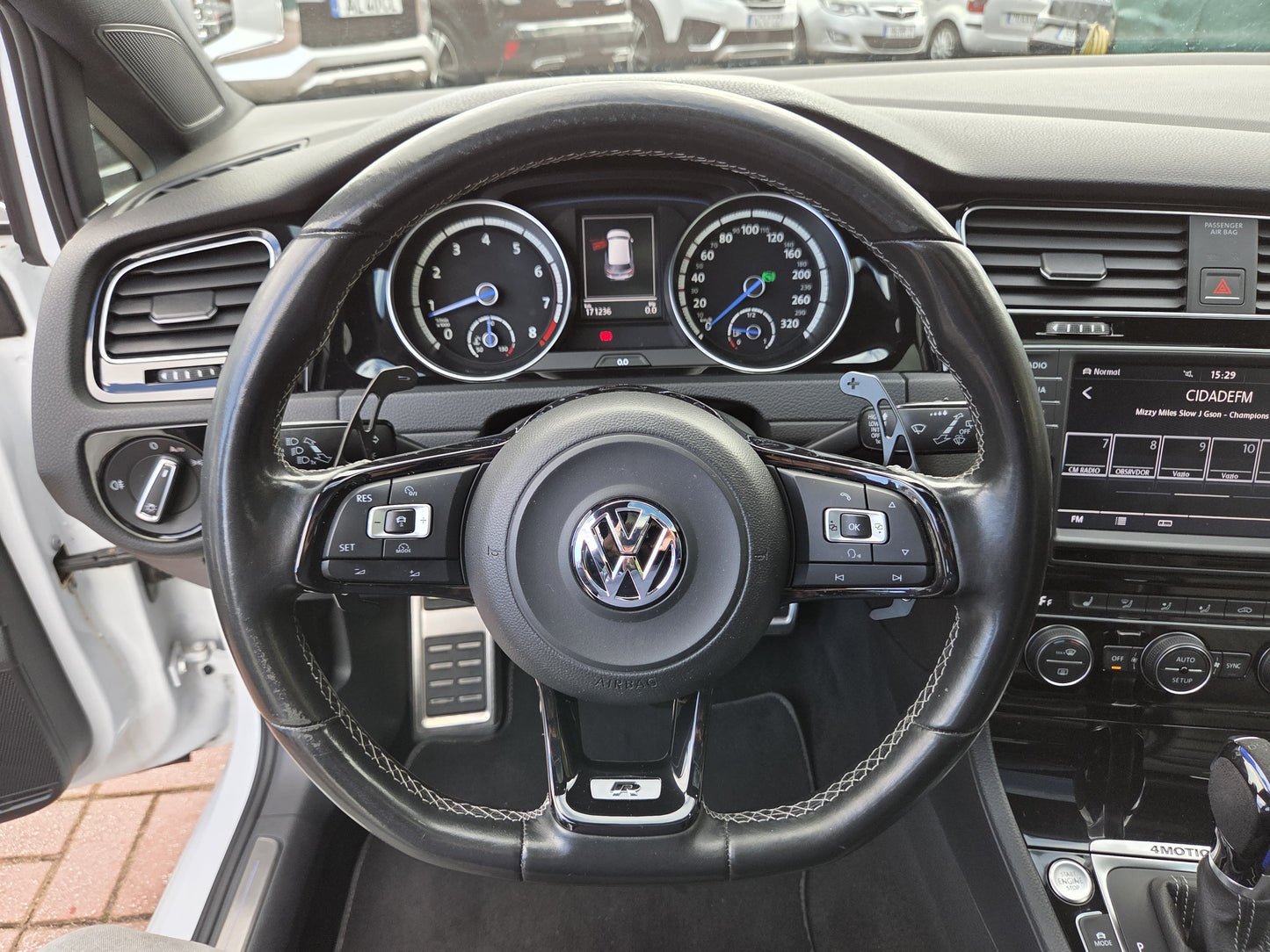 VOLKSWAGEN GOLF 7 R 4MOTION DSG