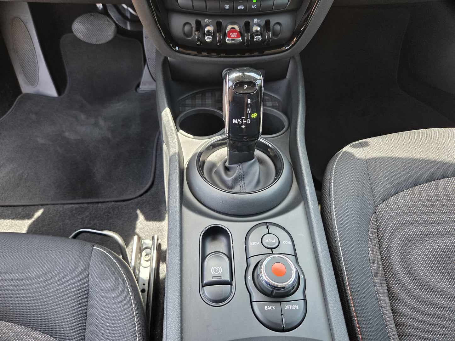 MINI CLUBMAN ONE D AUTO