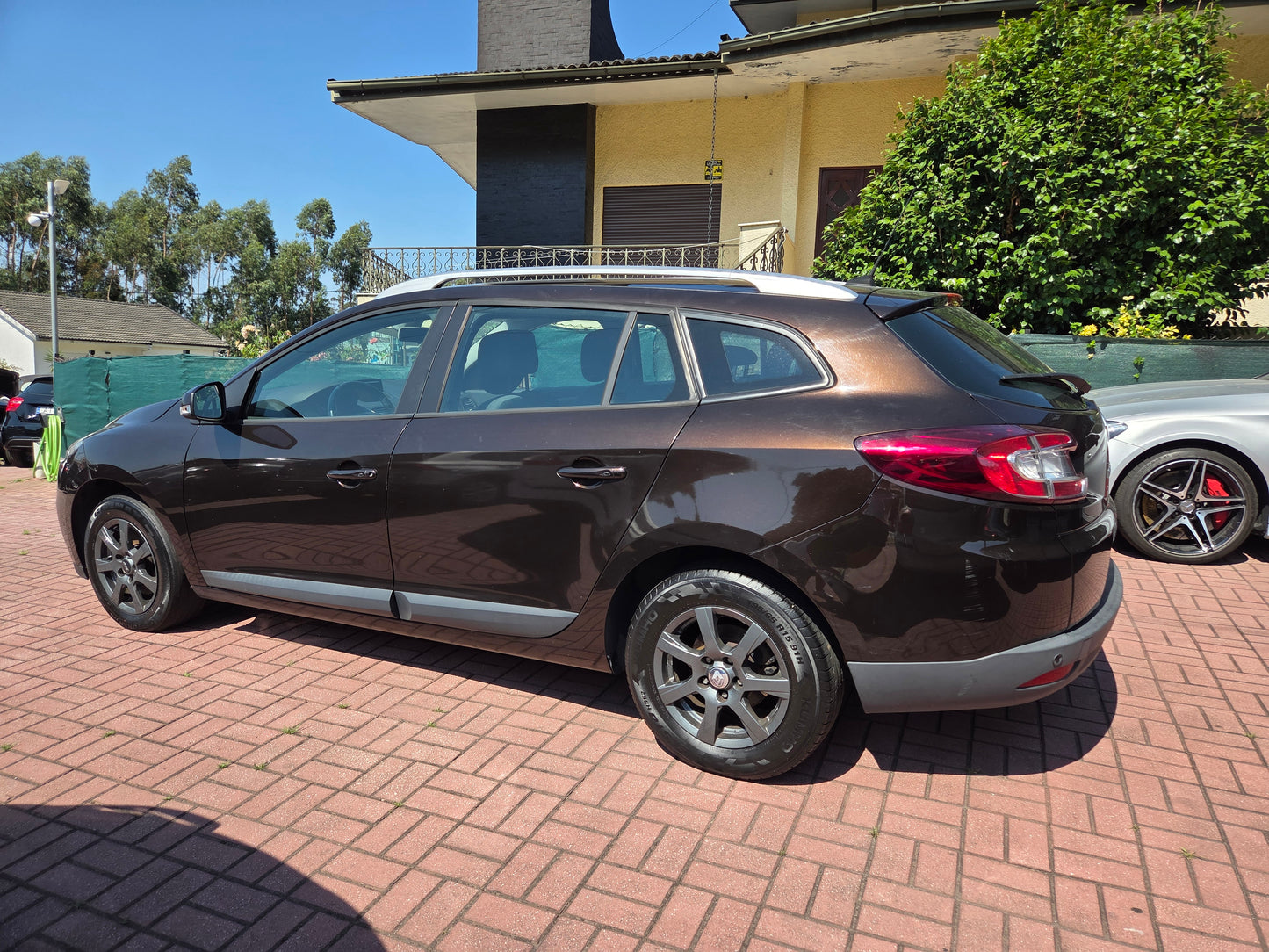 RENAULT MEGANE SPORT TOURER