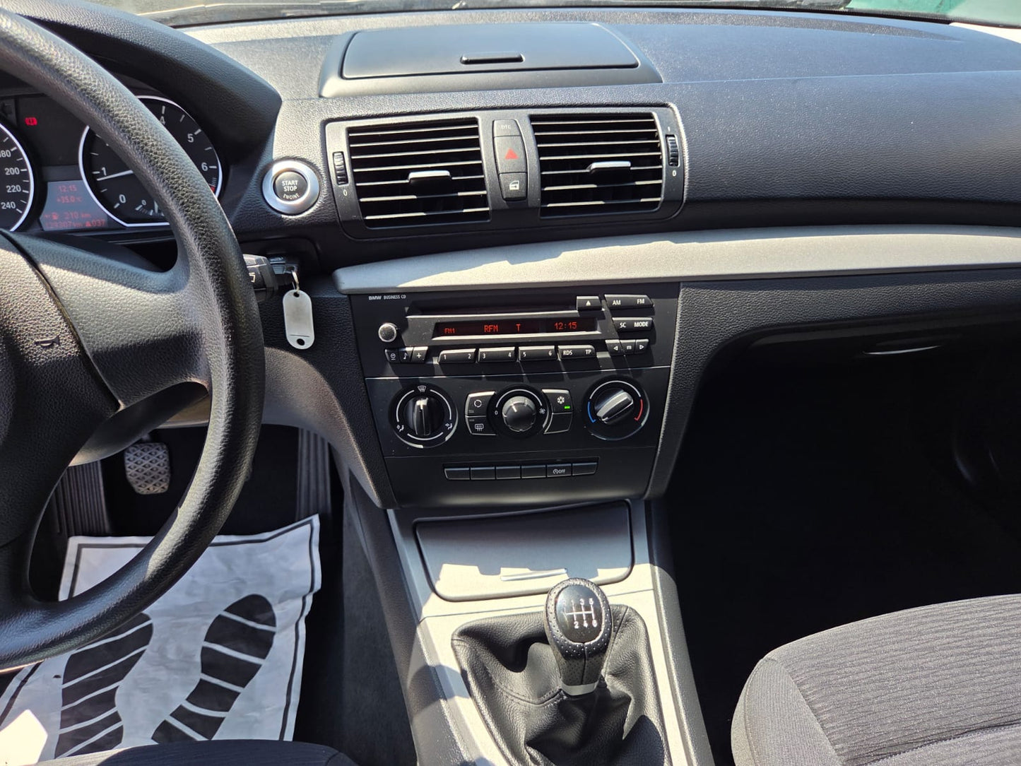 BMW SERIE 1 118I