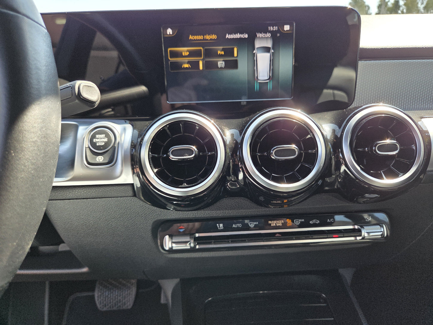 MERCEDES GLB 2023
