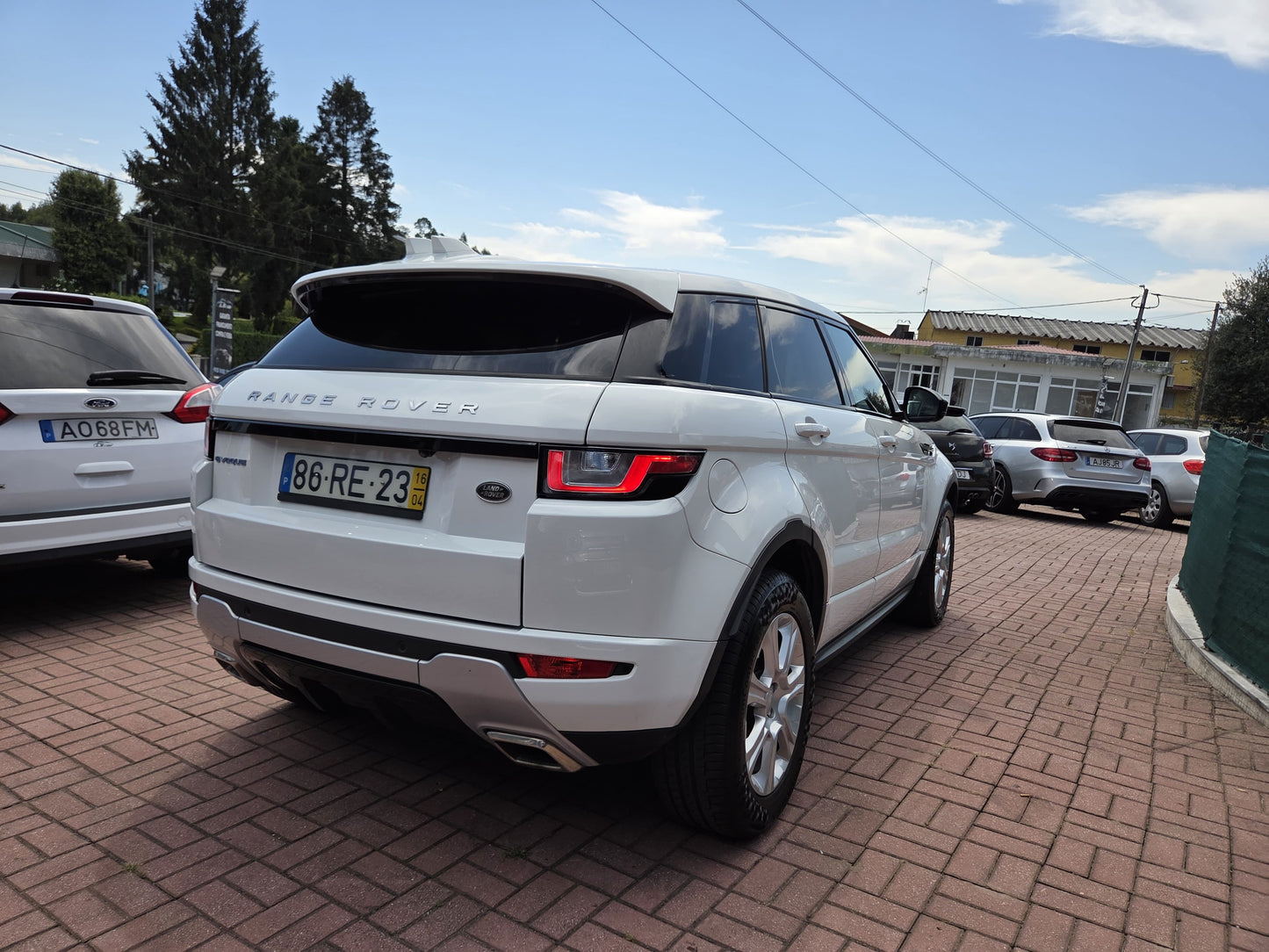 LAND ROVER RANGE ROVER EVOQUE
