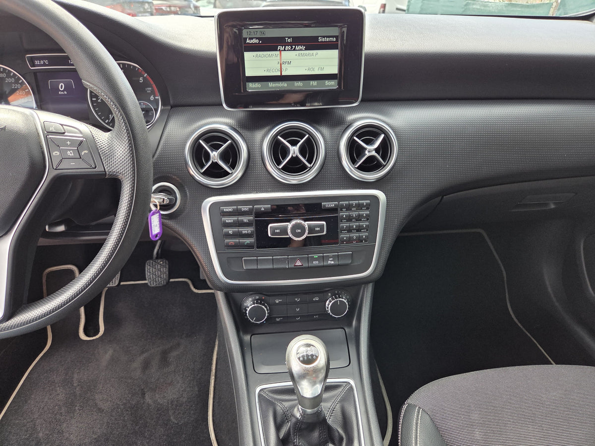 MERCEDES CLASSE A
