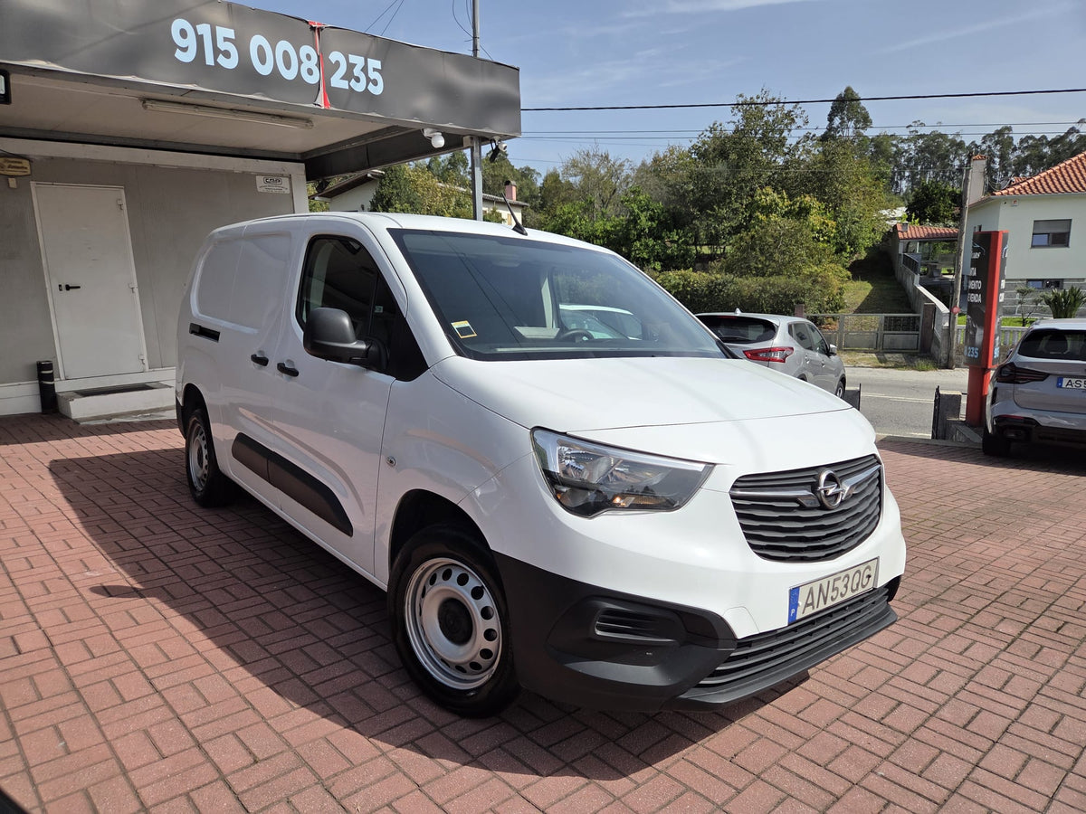 OPEL COMBO LONGA 2022
